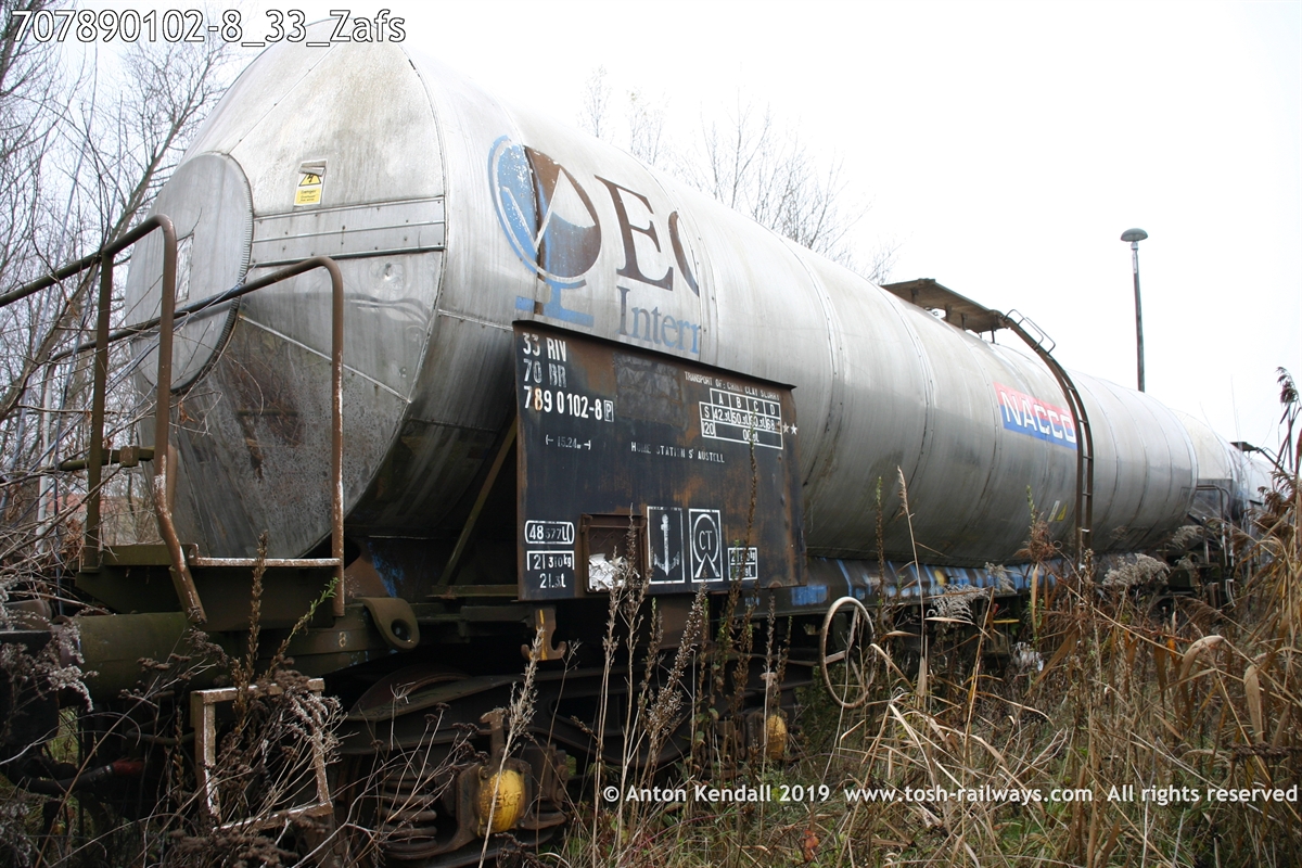 707890102-8_33_Zafs.jpg